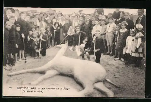 AK Berck-Plage, Amusements sur la Plage (Travaux en sable)