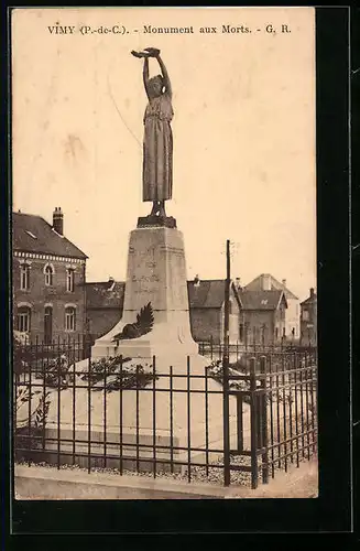 AK Vimy, Monument aux Morts