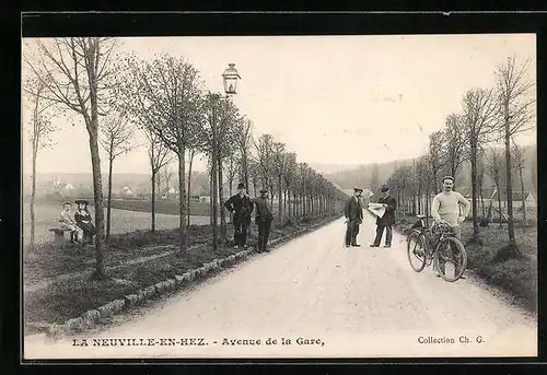 AK La Neuville-en-Hez, Avenue de la Gare