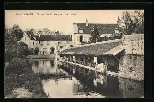 AK Senlis, Lavoir sur la Nonette