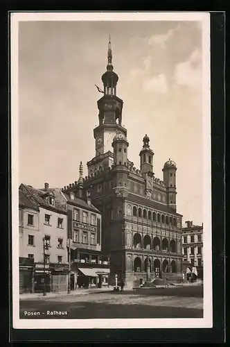 AK Posen / Poznan, Rathaus mit Passant