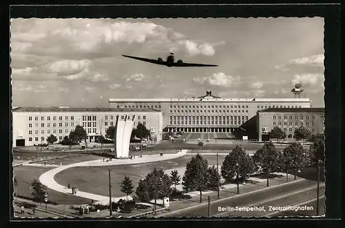 AK Berlin-Tempelhof, Zentralflughafen