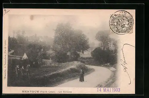 AK Mentque, Les Environs