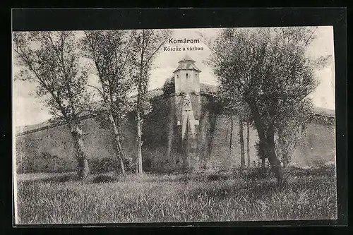 AK Komárom, Köszüz a várban