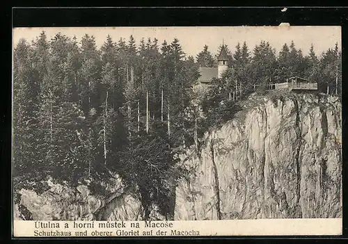 AK Macocha, Útulna a horní mustek na Macose
