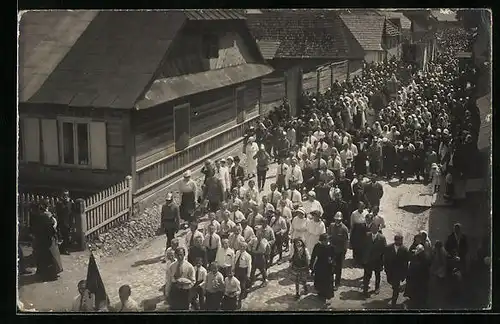 AK Kysov, Einwohner bei einem Festumzug