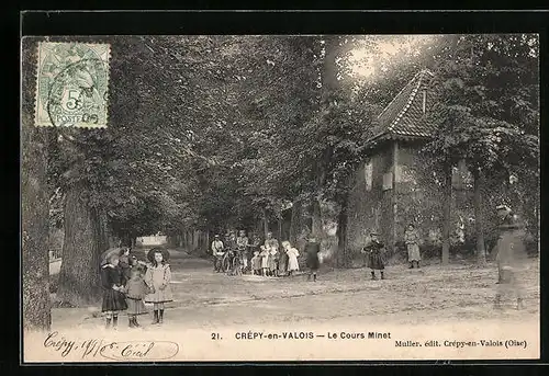 AK Crépy-en-Valois, Le Cours Minet