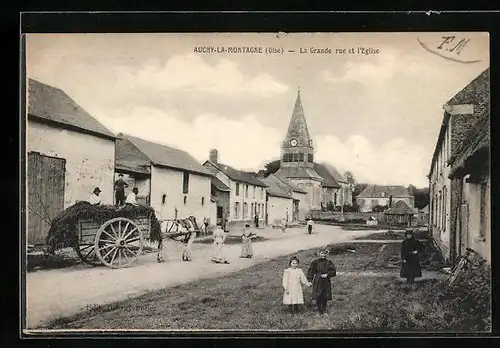 AK Auchy-la-Montagne, La Grande rue et l`Eglise