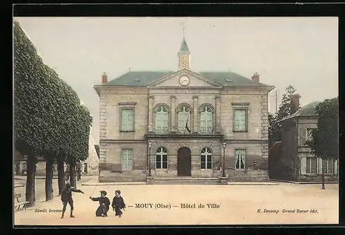 AK Mouy, Hotel de Ville
