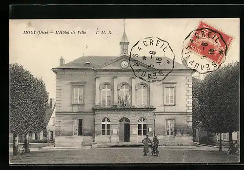 AK Mouy, L`Hotel de Ville