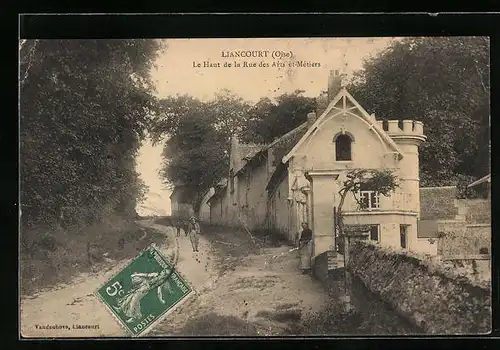 AK Liancourt, Le Haut de la Rue des Arts-et-Métiers