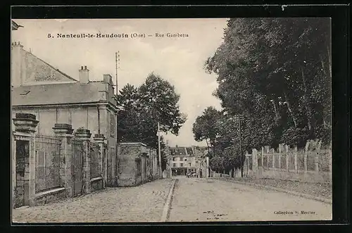 AK Nanteuil-le-Haudouin, Rue Gambetta