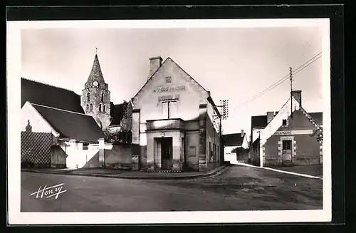 AK Athee-sur-Cher, Le Bourg, L`Eglise