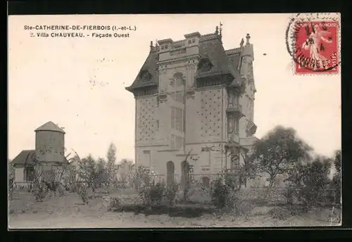 AK Ste-Catherine-de-Fierbois, Villa Chauveau, Facade Ouest