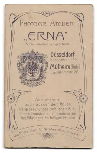 Fotografie Atelier Erna, Düsseldorf, Rossstrasse 40, Wonneproppen im Taufkleid