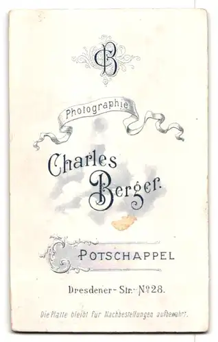 Fotografie Charles Berger, Potschappel, Dresdener-Str. 28, Junger Herr im Anzug mit Fliege