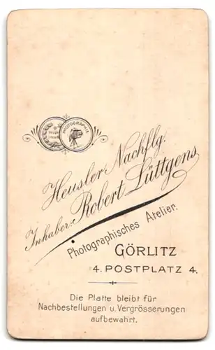 Fotografie Robert Lüttgens, Görlitz, Postplatz 4, Junge Dame in hübscher Kleidung