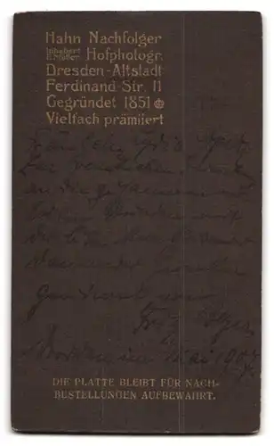 Fotografie Hahn Nachf. E. Müller, Dresden, Ferdinandstr. 11, Mann mit Zwicker und Schnauzbart