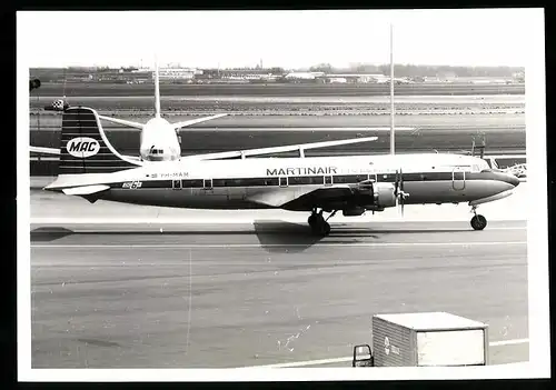 Fotografie Flugzeug Douglas DC-6, Passagierflugzeug der Martinair Holland, Kennung PH-MAM
