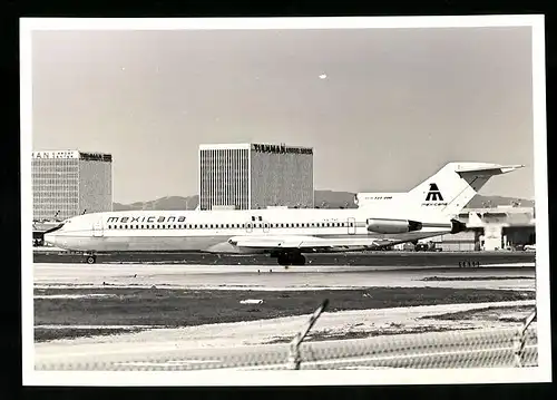 Fotografie Flugzeug Boeing 727, Passagierflugzeug der Mexicana Air, Kennung XA-TAC