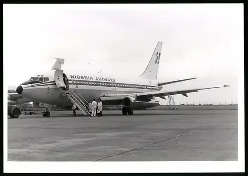 Fotografie Flugzeug Boeing 737, Passagierflugzeug Nigeria Airways