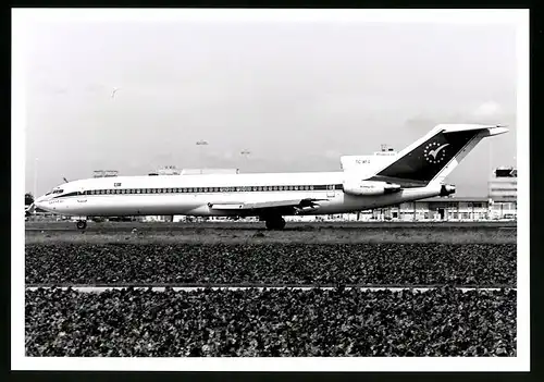 Fotografie Flugzeug Boeing 727, Passagierflugzeug Noble Air, Kennung TC-AFG