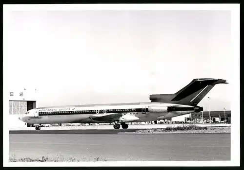Fotografie Flugzeug Boeing 727, Passagierflugzeug Northwest Orient, Kennung N266US