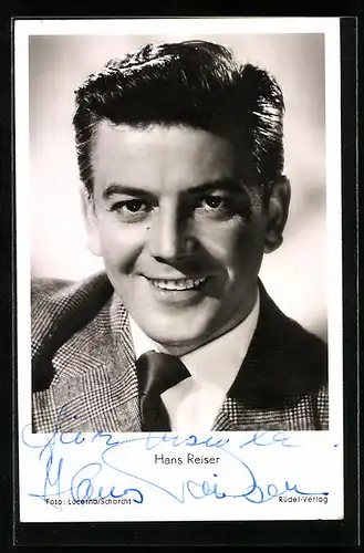 AK Schauspieler Hans Reiser mit nettem Lächeln, Autograph