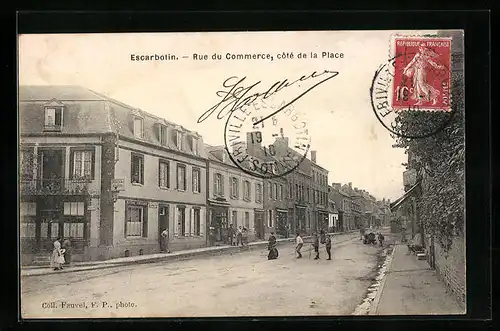 AK Escarbotin, Rue du Commerce, côté de la Place, Strassenpartie