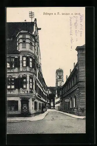 AK Dillingen a. D., Schlossstrasse mit Schloss