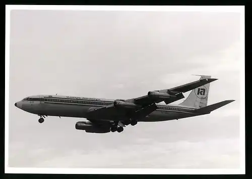 Fotografie Flugzeug Boeing 707, Passagierflugzeug der Kenya Airways, Kennung 5Y-BBJ