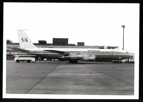 Fotografie Flugzeug Boeing 707l, Passagierflugzeug der Nigeria Airways, Kennung 5N-ANO