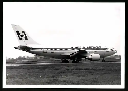 Fotografie Flugzeug Airbus A310, Passagierflugzeug Nigeria Airways, Kennung 5N-AUF