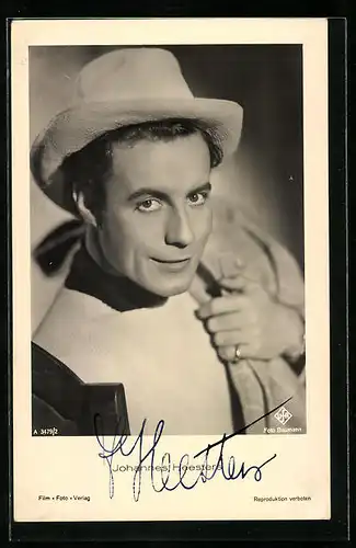 AK Schauspieler Johannes Heesters mit Hut, Autograph