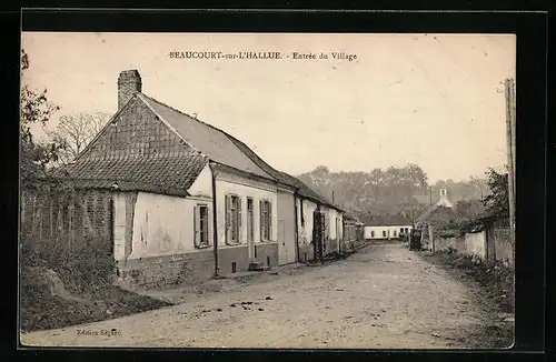 AK Beaucourt-sur-l`Hallue, Entrée du Village