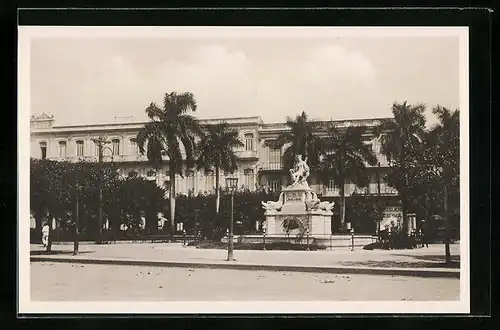 AK Havana, India Monument
