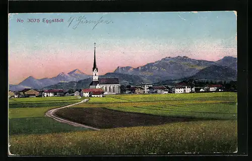 AK Eggstädt, Ortsansicht vor Gebirge, im Vordergrund Felder