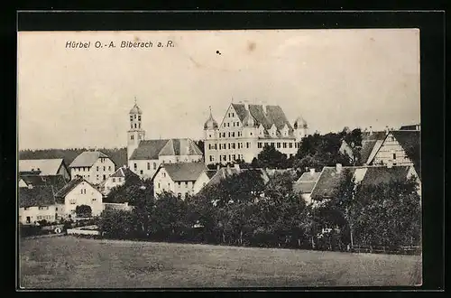AK Hürbel b. Biberach, Ortspartie mit Blick auf Kirche und Rathaus