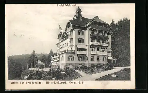 AK Freudenstadt, Blick auf das Hotel Waldlust auf dem Berg