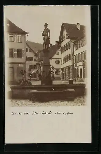 Foto-AK Murrhardt, Brunnen auf dem Marktplatz