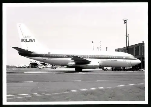 Fotografie Flugzeug Boeing 737, Passagierflugzeug der KLM, Kennung PH-TVX