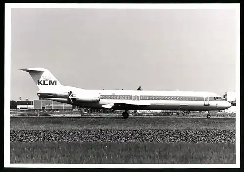 Fotografie Flugzeug Fokker 100, Passagierflugzeug der KLM