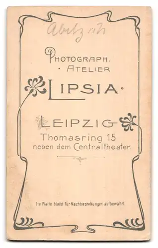 Fotografie Atelier Lipsia, Leipzig, Thomasring 15, Frau mit zurückgekämmten Haaren