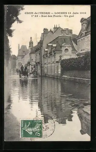 AK Loches, Crue de l`Indre 1910, Rue des Ponts, Hochwasser