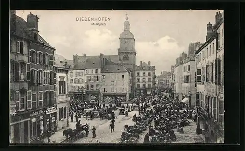 AK Diedenhofen, Buntes Treiben auf dem Marktplatz