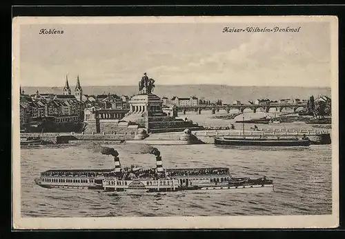 AK Koblenz, Rhein-Dampfer passiert das Deutsche Eck