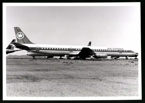 Fotografie Flugzeug Douglas DC-8, Passagierflugzeug der Air Canada, Kennung C-FTIU