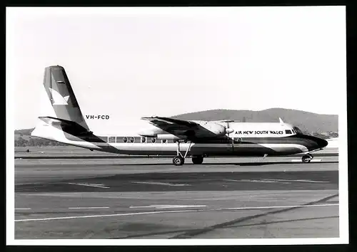 Fotografie Flugzeug Schulterdecker, Passagierflugzeug der Air New South Wales, Kennung VH-FCD