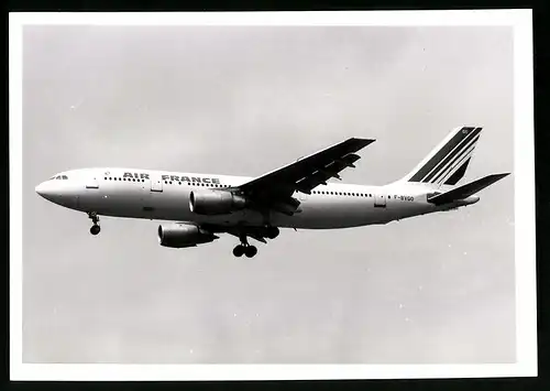 Fotografie Flugzeug Airbus A300, Passagierflugzeug der Air France, Kennung F-BVGO