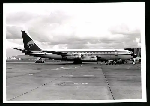 Fotografie Flugzeug Boeing 707, Passagierflugzeug der Ariania, Kennung 9G-ACJ